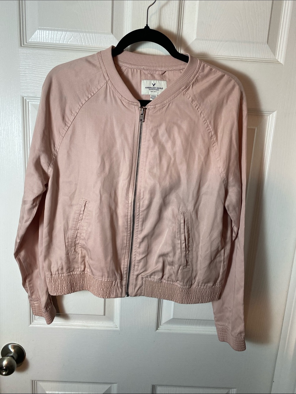 American Eagle Outfitters Blush Pink Bomber Jacket Size Medium